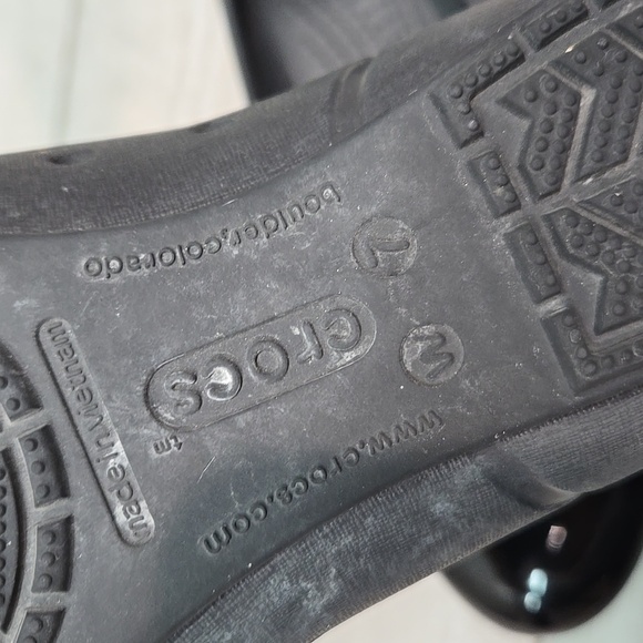 Crocs Women Rubber Loafer Slip on cap toe  shoes sz 7 - Picture 10 of 10